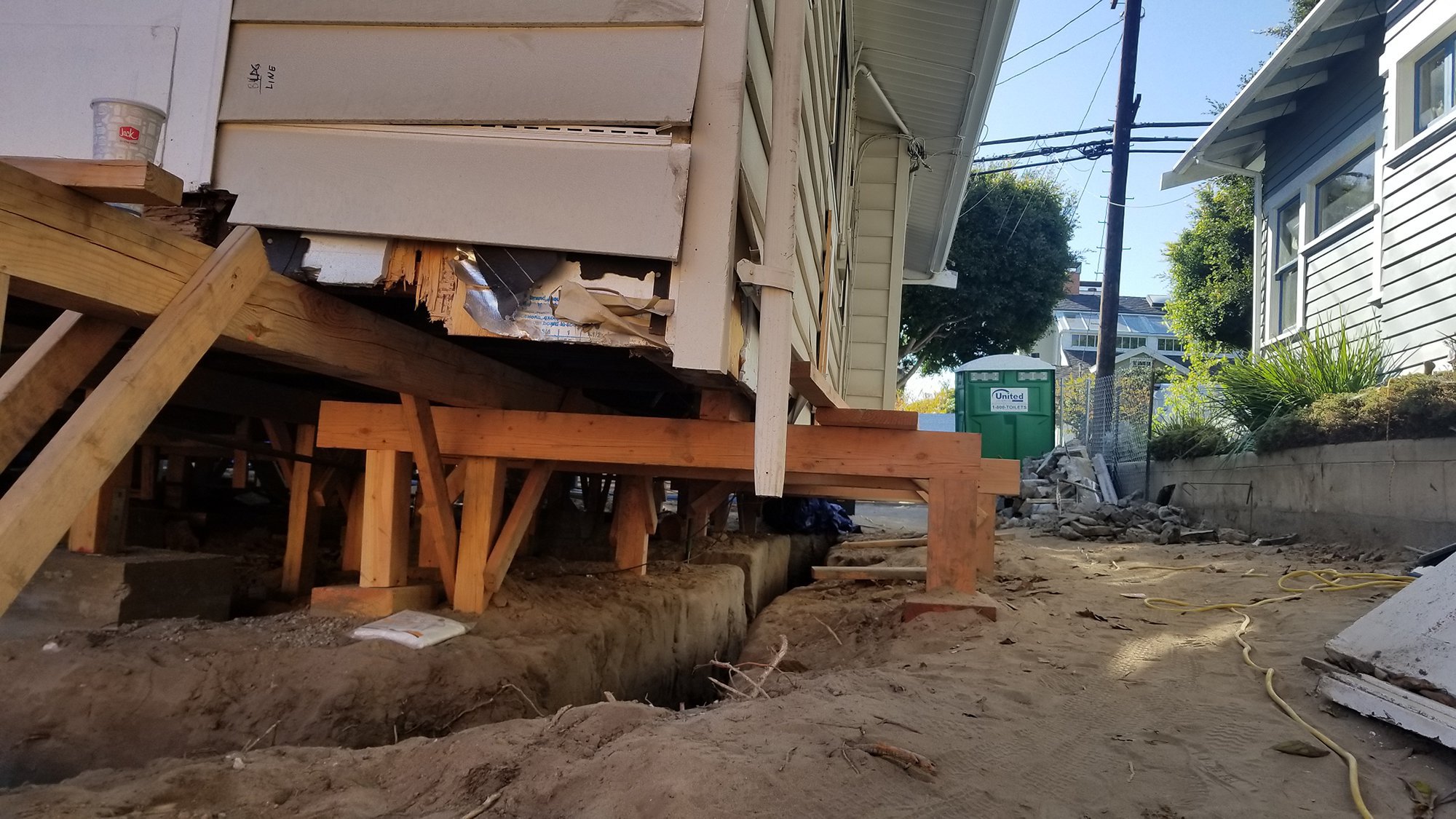 Home getting Foundation Replacement Los Angeles